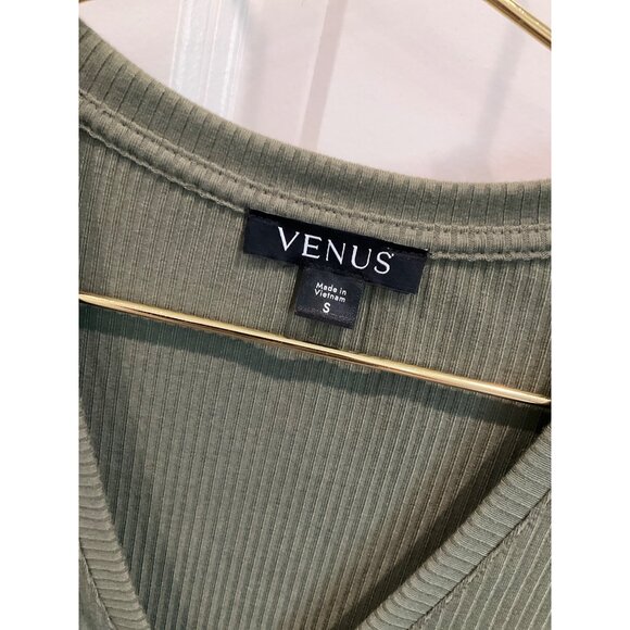 Venus Long Sleeve Ribbed V-neck in Olive Green size Small NEW - Picture 2 of 3